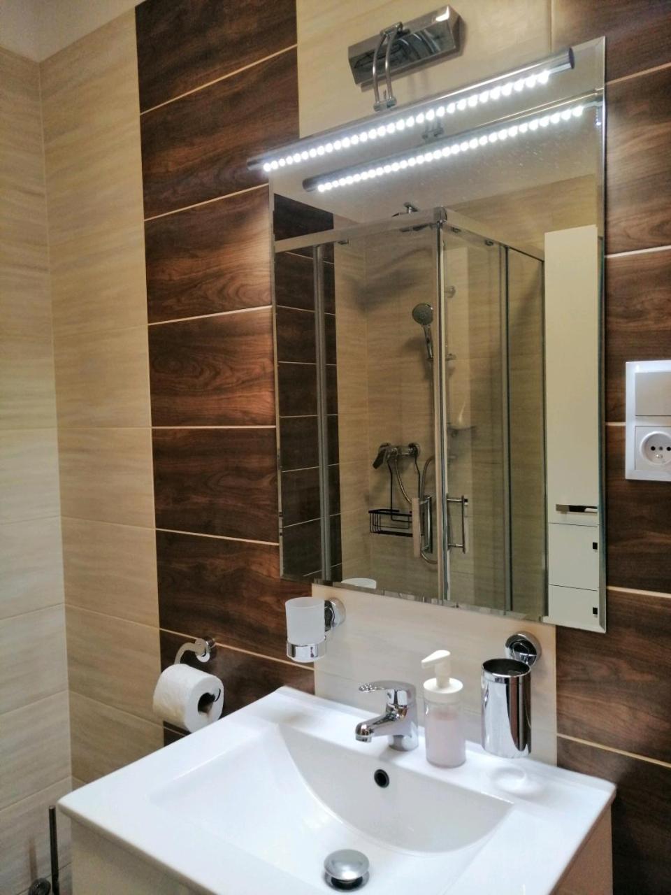 Apartament Jasne Blonia 슈체친 외부 사진